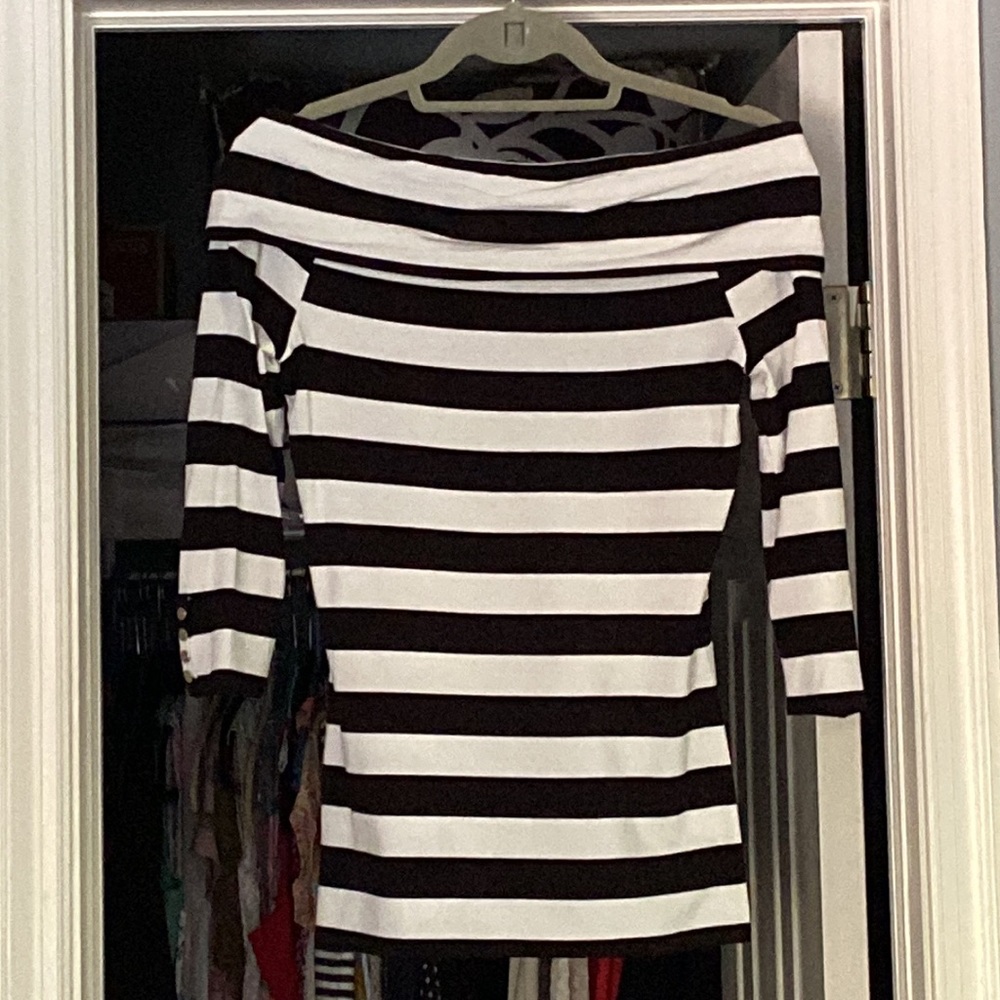White House Black Market Black & White Striped Off the Shoulder Top Size X-Small
